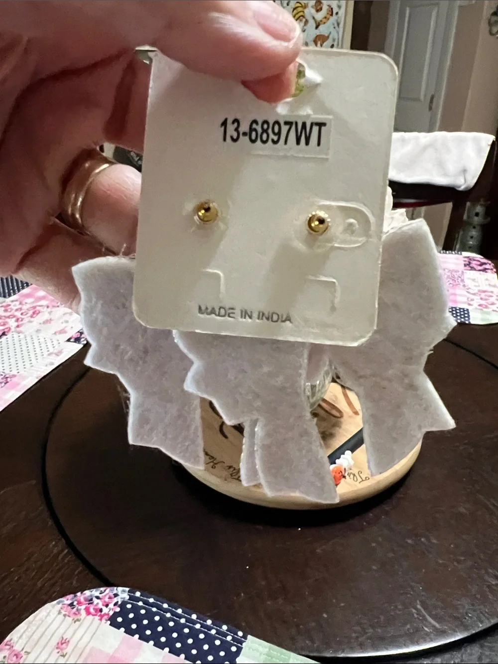New VIOLA White Beaded Bow Earrings